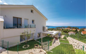 One-Bedroom Apartment in Banjol